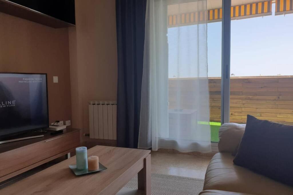 Apartamento para 5 personas frente al mar Cubelles Bagian luar foto