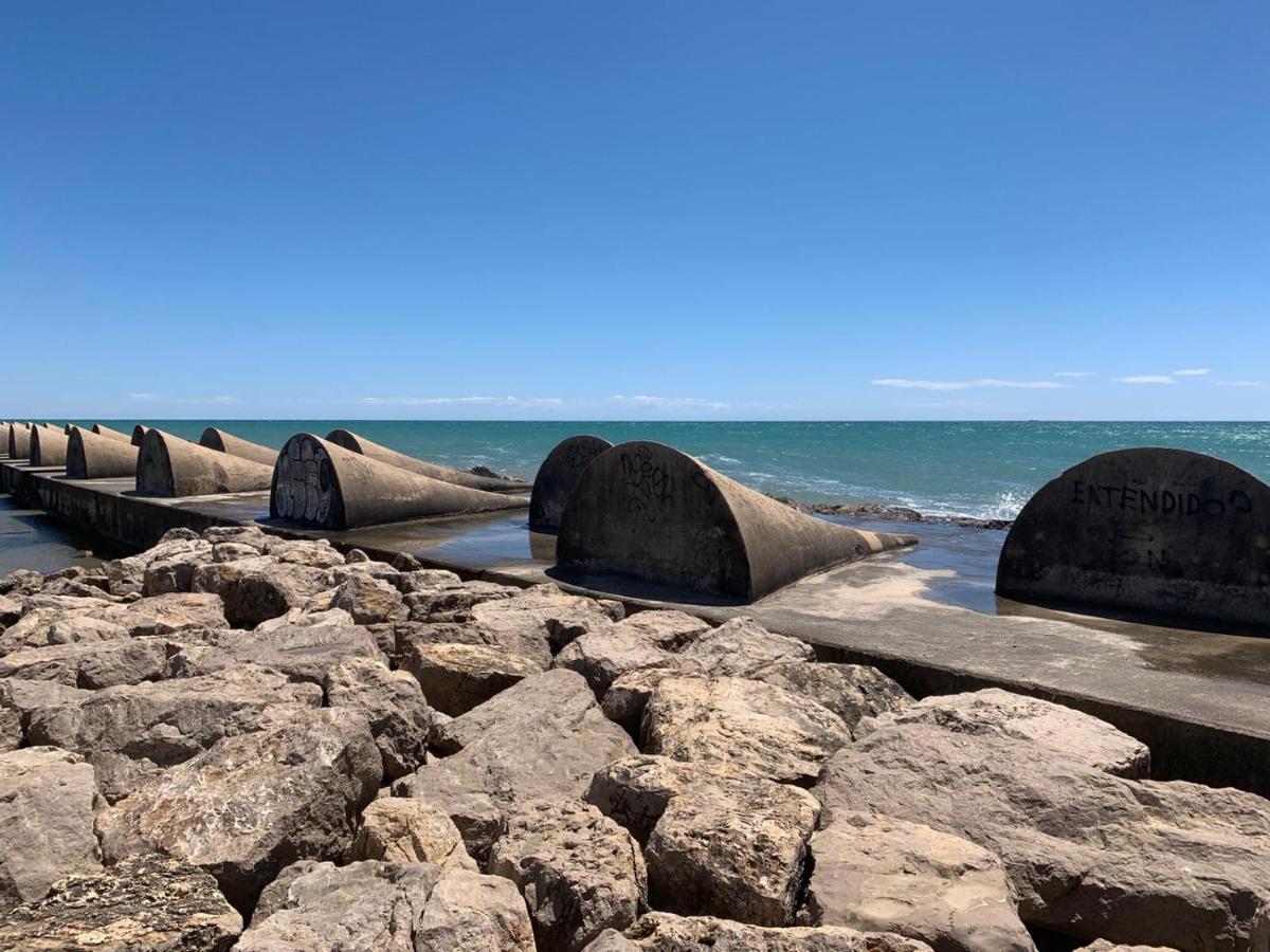 Apartamento para 5 personas frente al mar Cubelles Bagian luar foto